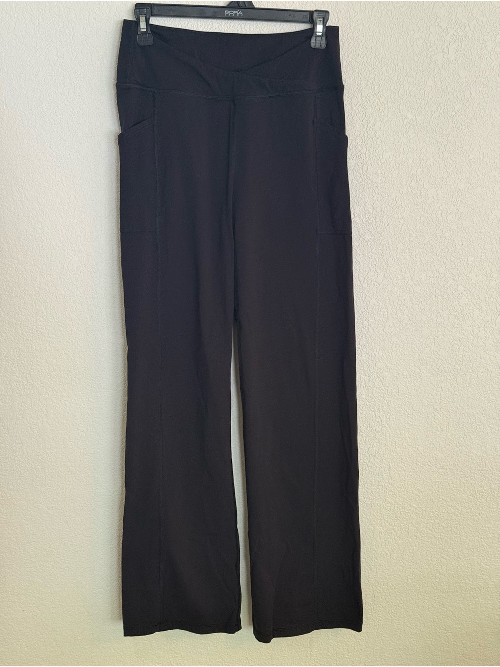 Free People Movement Black Wide-Leg Pull-On Pants with Side Pockets